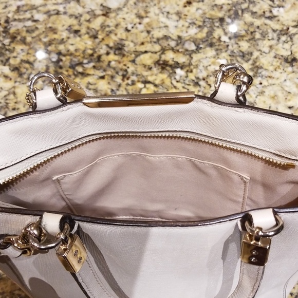 Small coach purse - Picture 3 of 4